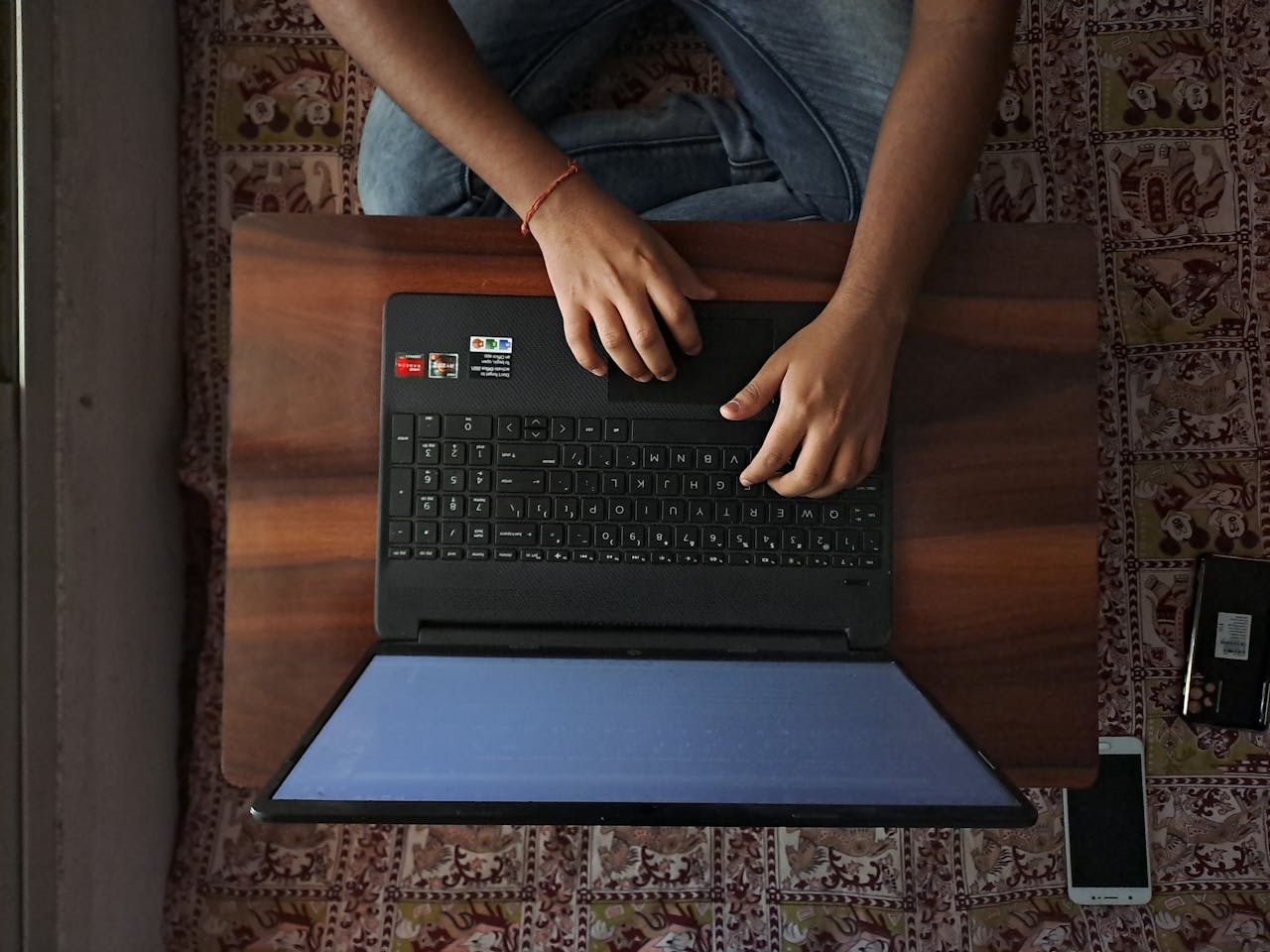 is chatgpt or deepseek better for creative writing